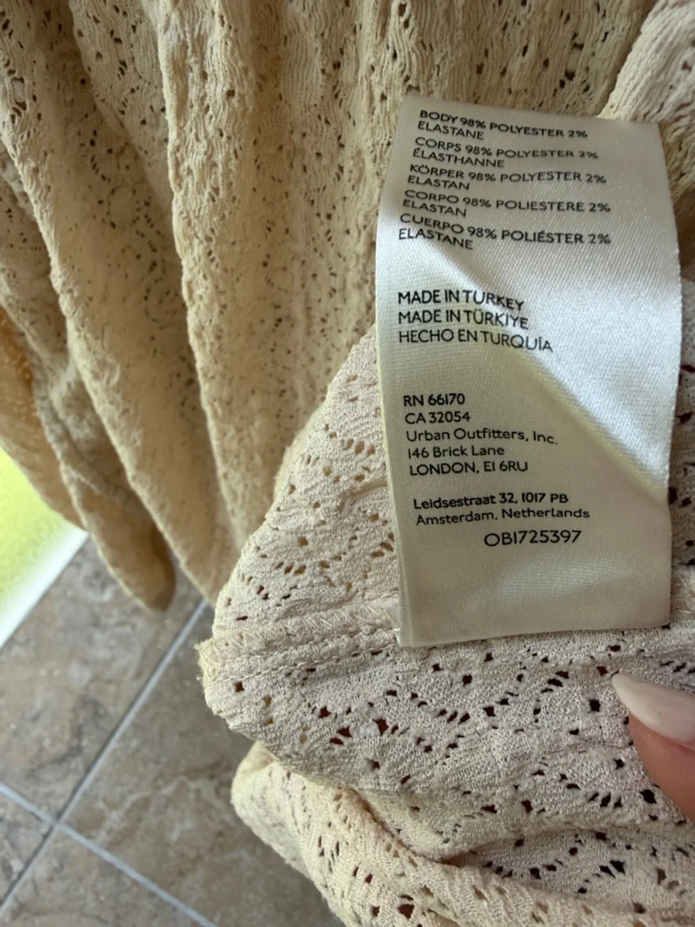 Anthropologie Lace Blouse Cream Pintucked Top Stretch Flutter Ruffle Sleeve XL - Picture 16 of 17